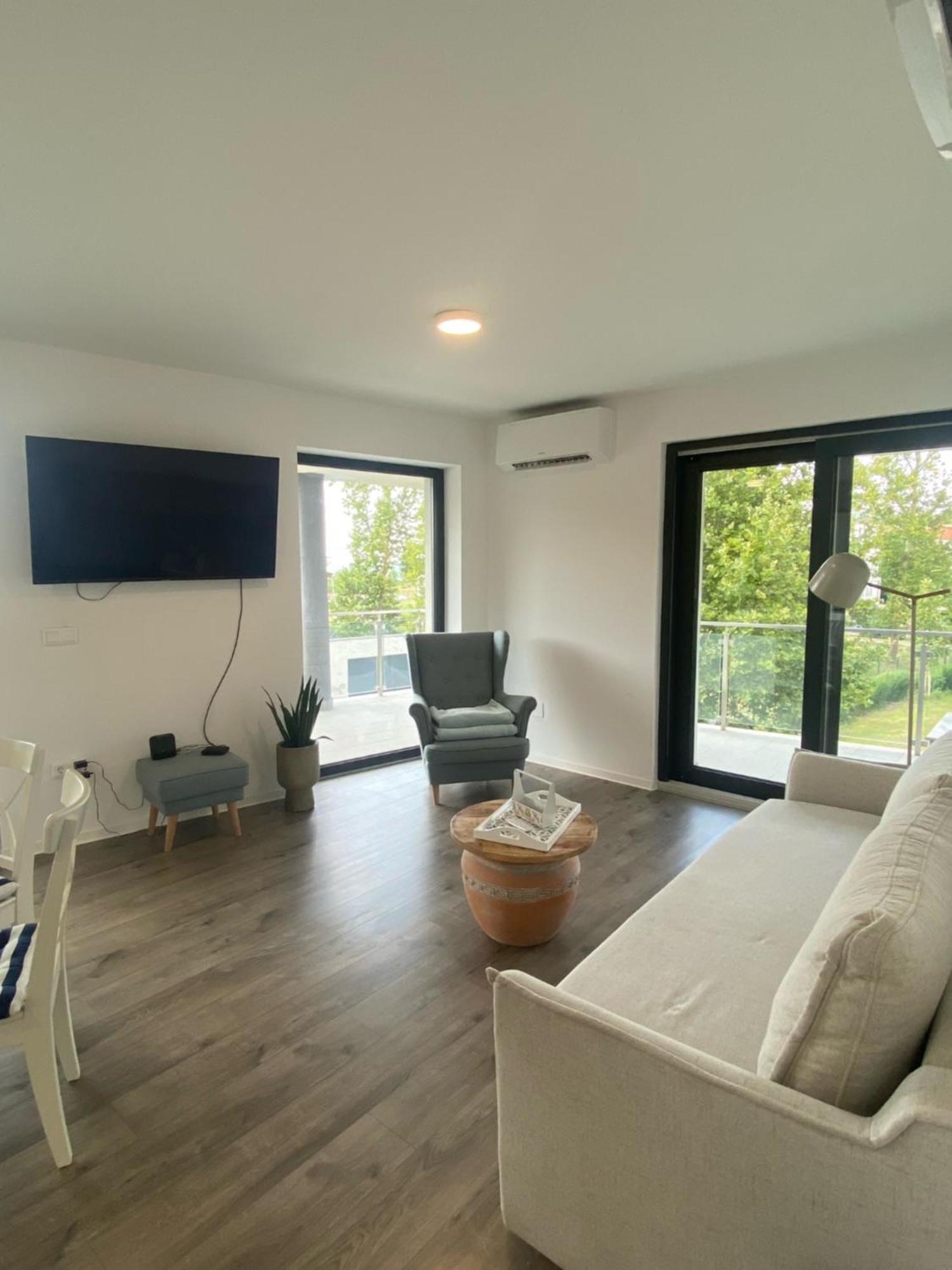 Casa Romana Apartmanok Siofok By Bltn Dış mekan fotoğraf